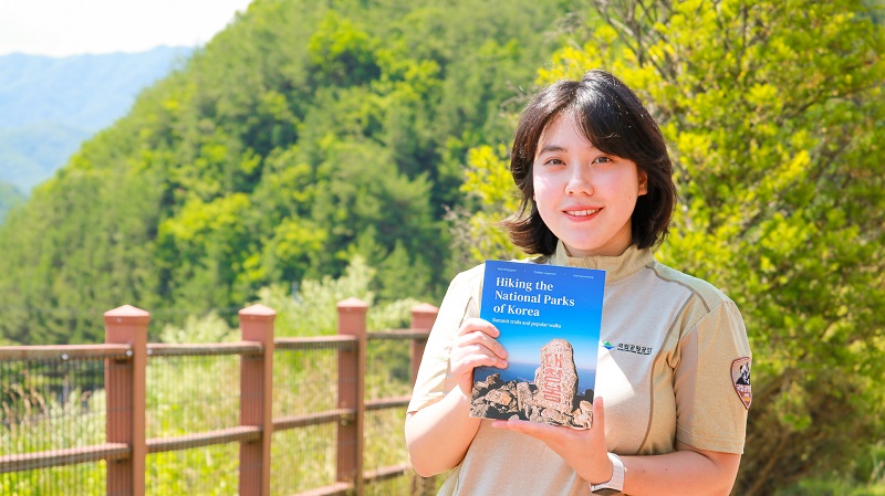 Vẻ đẹp Công viên Quốc gia Hàn Quốc qua lời kể của tác giả cuốn sách “Hiking the National Parks of Korea”