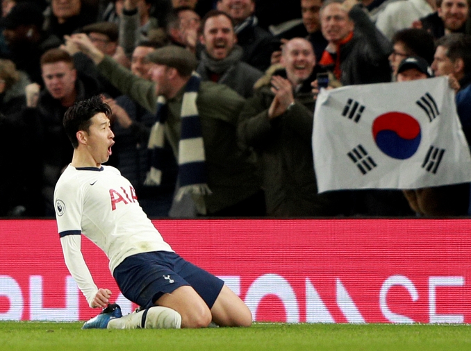 손흥민, AFC '올해의 국제선수' 4번째 수상 - Son Heung-min được AFC vinh danh là “Cầu thủ quốc tế của năm”