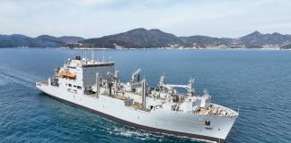 미국 함정 유지보수·정비 성공적 마무리 – Một công ty đóng tàu Hàn Quốc hoàn thành đại tu tàu chở hàng USNS Wally Schirra của Hải quân Mỹ 미국 함정 유지보수·정비 성공적 마무리 - Một công ty đóng tàu Hàn Quốc hoàn thành đại tu tàu chở hàng USNS Wally Schirra của Hải quân Mỹ