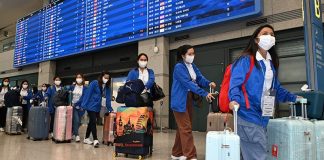 비전문취업 외국인 30만 명···근로자 절반 월 200만~300만 원 번다 – Số lượng lao động nước ngoài không chuyên nghiệp năm 2024 ở Hàn Quốc đạt 303.000 người 비전문 취업 외국인 30만 명···근로자 절반 월 200만~300만 원 번다 - Số lượng lao động nước ngoài không chuyên nghiệp năm 2024 ở Hàn Quốc đạt 303.000 người