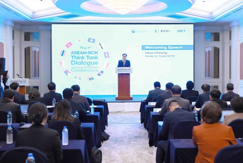 ﻿한-아세안, 제주서 경제·통상 협력 논의 - Hàn Quốc - ASEAN thảo luận về hợp tác trong lĩnh vực kinh tế và thương mại