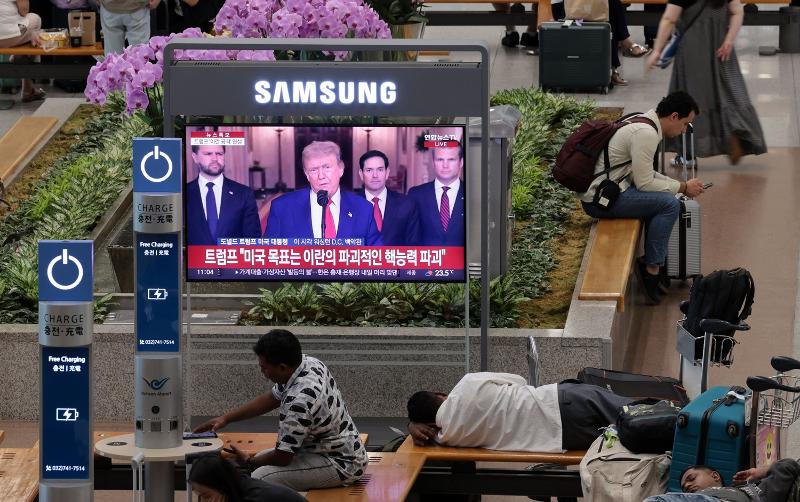 대통령실, 중동 상황 긴급점검···"한반도 안보·경제 영향 최소화" - Văn phòng Tổng thống Hàn Quốc tổ chức cuộc họp khẩn cấp sau khi Mỹ tấn công Iran