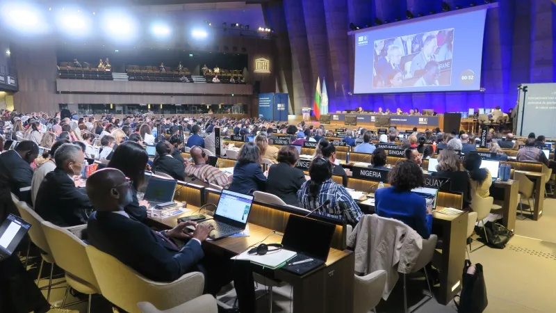 유네스코 세계유산위원회 내년 부산서 열린다···한국 첫 개최 - UNESCO lựa chọn Hàn Quốc đăng cai kỳ họp thứ 48 của Ủy ban Di sản Thế giới