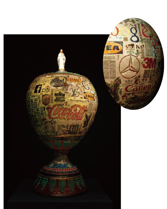 The record of 2014, ceramic, glaze, gold, white gold, bronze, iron, decal, 83×83×167 cm, 2014