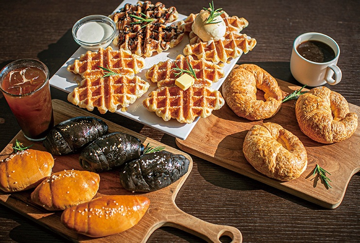 Ngay cả những món tráng miệng có nguồn gốc ngoài Hàn Quốc như bánh mì hay croffle cũng đã được tái diễn giải một cách tinh tế để phù hợp với khẩu vị ẩm thực của người Hàn.
© Shutterstock