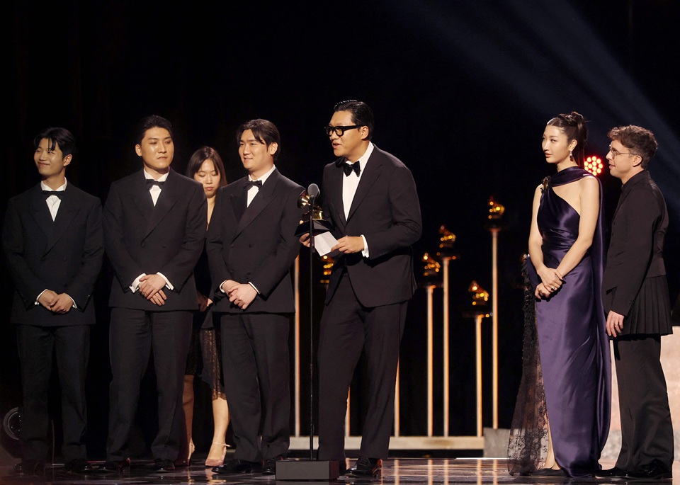 케데헌 '골든'(Golden) K팝 최초 그래미 수상 - “Golden” của phim “KPop Demon Hunters” trở thành bài hát K-pop đầu tiên đoạt giải Grammy