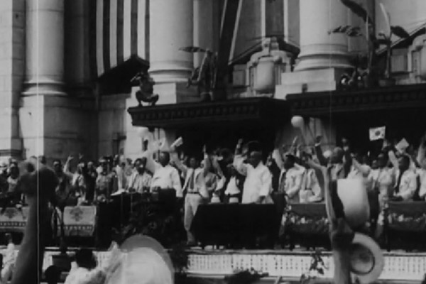 Lễ kỷ niệm 1 năm Quốc khánh Hàn Quốc (15/8/1946) ⓒ KBS DOCU INSIGHT
